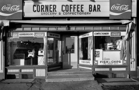1977 Corner Confectionary - 25th Street and 3rd Ave, Saskatoon, SK