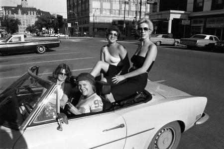 1977 Young Ladies, Senator Hotel 21st Street East, Saskatoon, SK