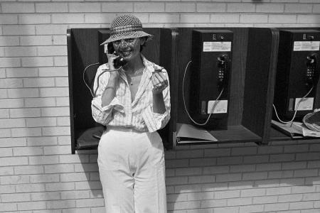 1977 Payphone Midtown Plaza Entrance 21st Street and 1st Ave, Saskatoon, SK