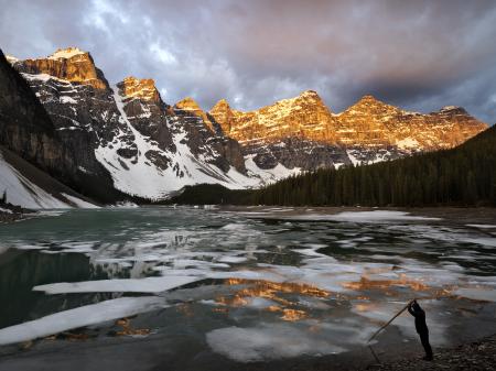 Moraine Lake, Alberta